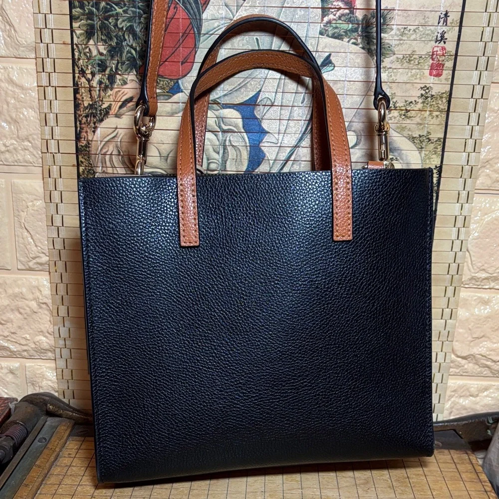 Marc Jacobs Black and White Tote Bag Mini Grind 9”Lx7.75”Hx3.75”W - Picture 5 of 17